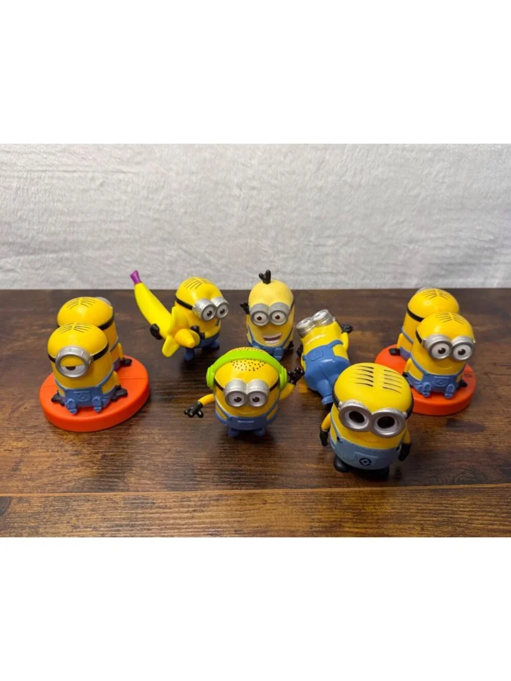 Despicable Me Minions Plastic Figurine Set - 7 Collectible Toys With Accessories